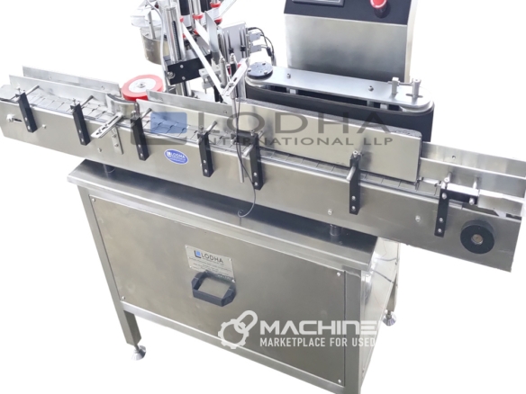 LODHA Automatic Self Adhesive Round Bottle Sticker Labelling Machine