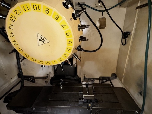 FANUC  Robodrill 4AX