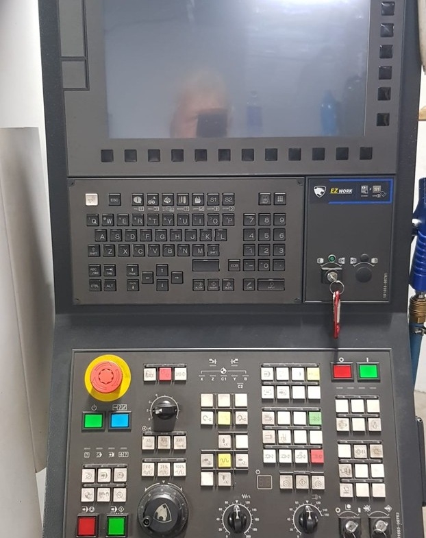 DOOSAN  PUMA GT 3100 M