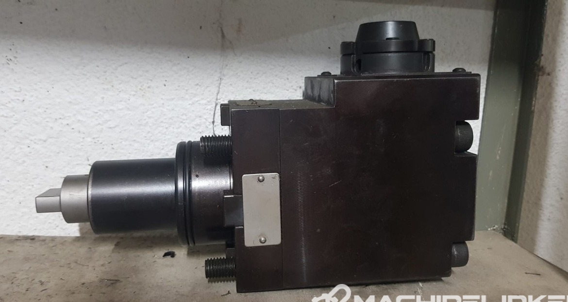 DOOSAN  PUMA GT 3100 M