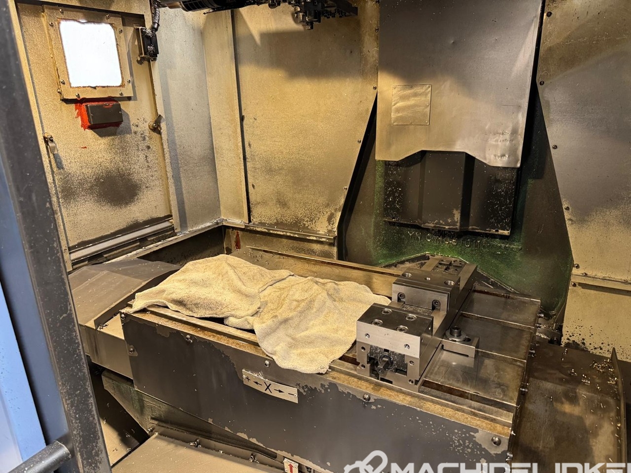 09438-02 DOOSAN DNM 400 A