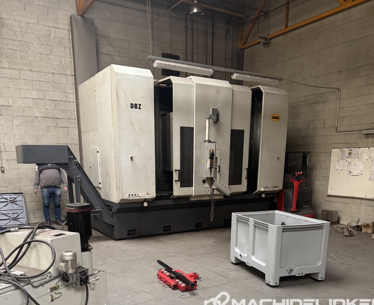 09465-01 AXA DBZ