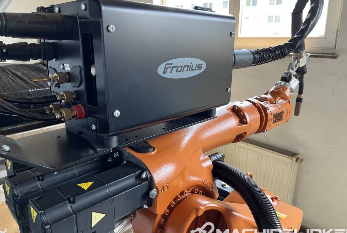KUKA  KR 5 ARC