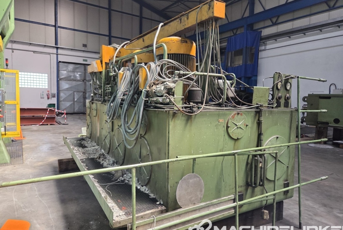 Dieffenbacher PO-F 1250 A