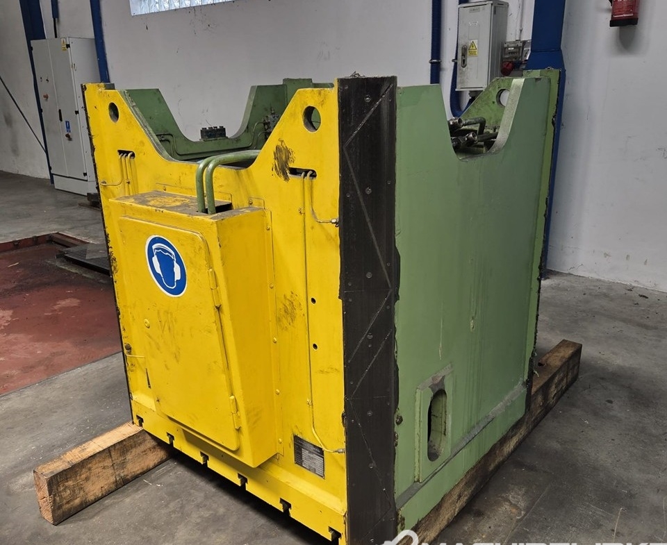 Dieffenbacher PO-F 1250 A
