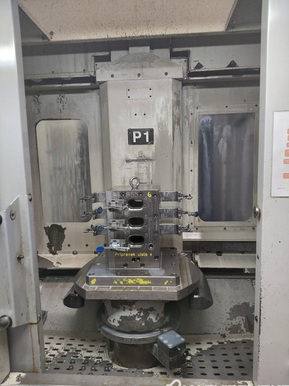09566-02 Haas EC 400 4AX HE