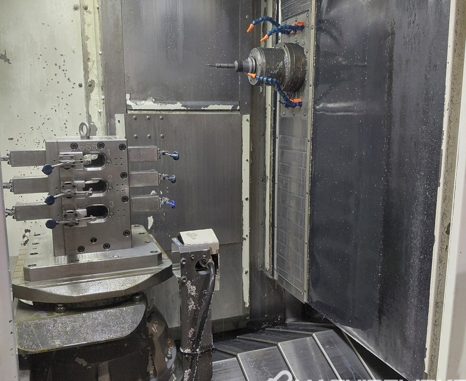 Haas EC 400 4AX HE