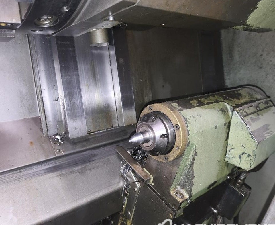 Haas EC 400 4AX HE